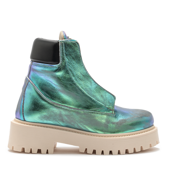 Opalescent Leather "Starboot"