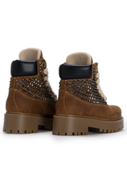 STARBOOT CUSTOM – Brown Pyramid Stud Edition