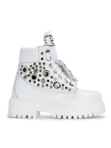 STARBOOT CUSTOM – White Silver Stud Edition