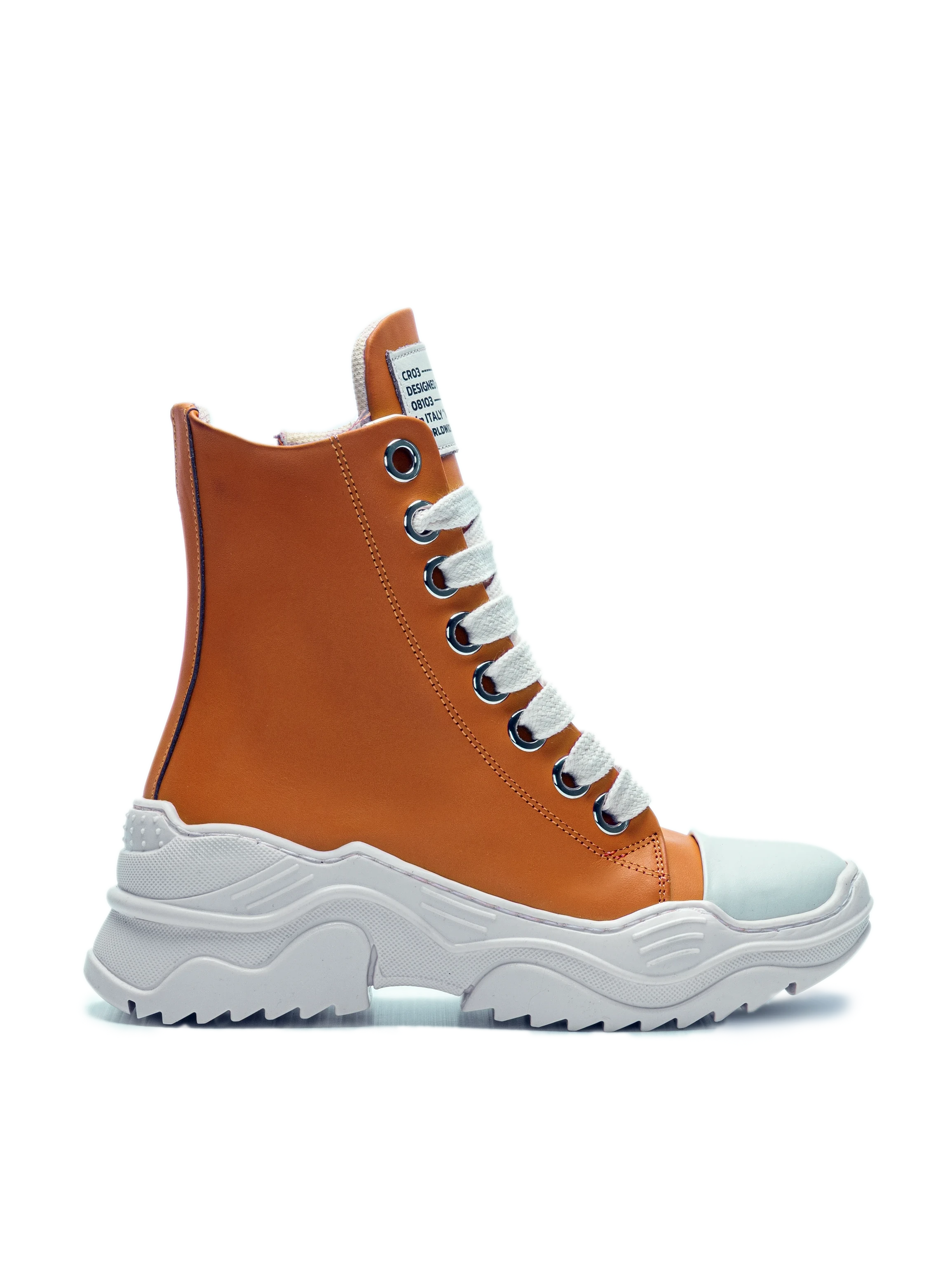 REBEL HIGH – Leather
