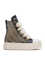 CALIPSO 300 – Gilded Eyelets