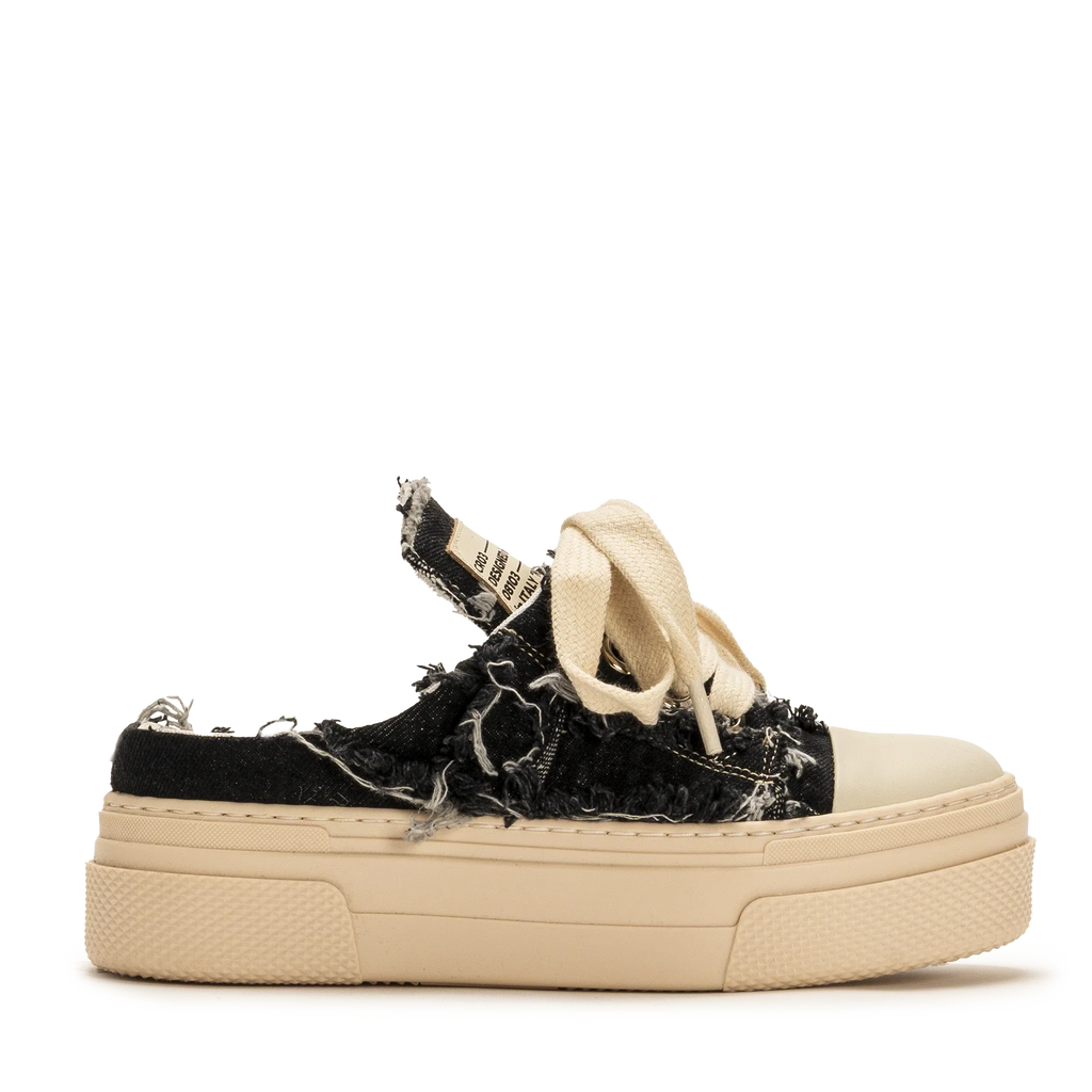 SABOT CR03 – Destroyed Black