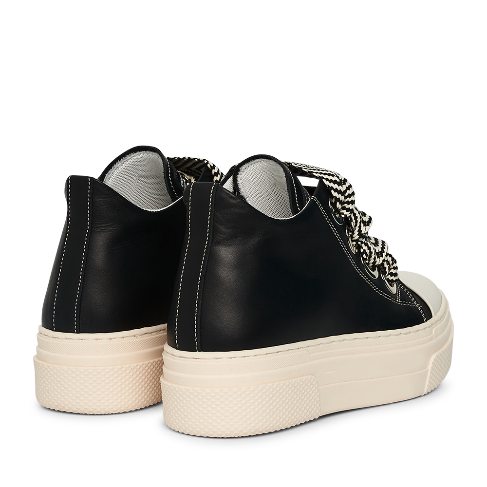 Calipso 200 – Black Line-Sneaker-CRISTIANZEROTRE