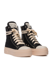 CALIPSO – Classic Black Canvas