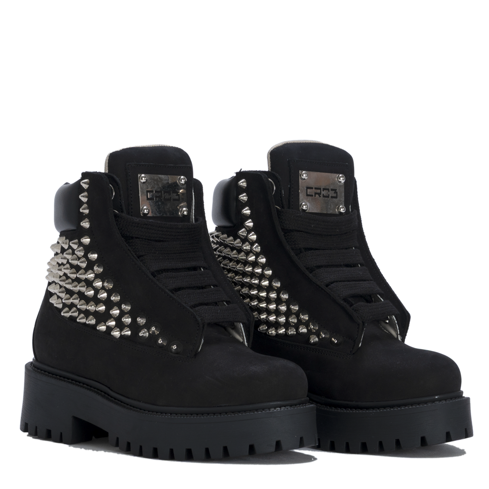 STARBOOT CUSTOM – Black Paint Riot
