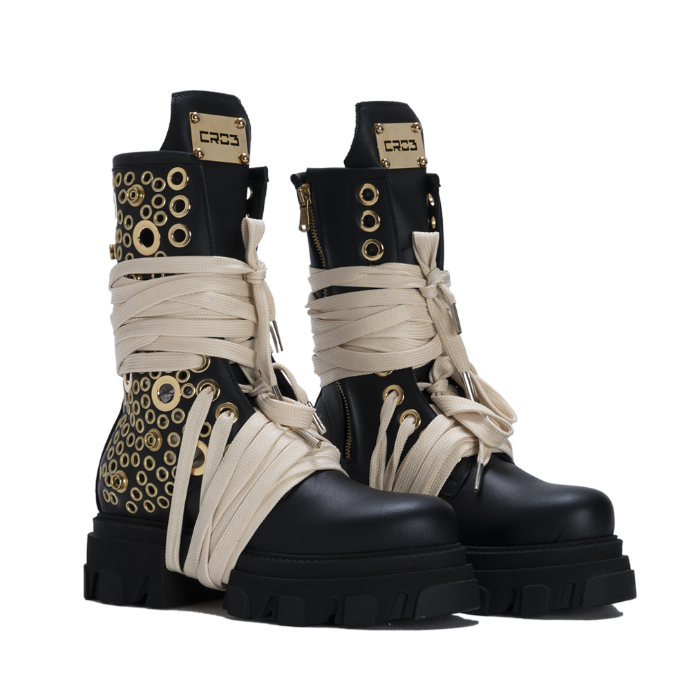 STARBOOT DOMINION – Black Gold Studs