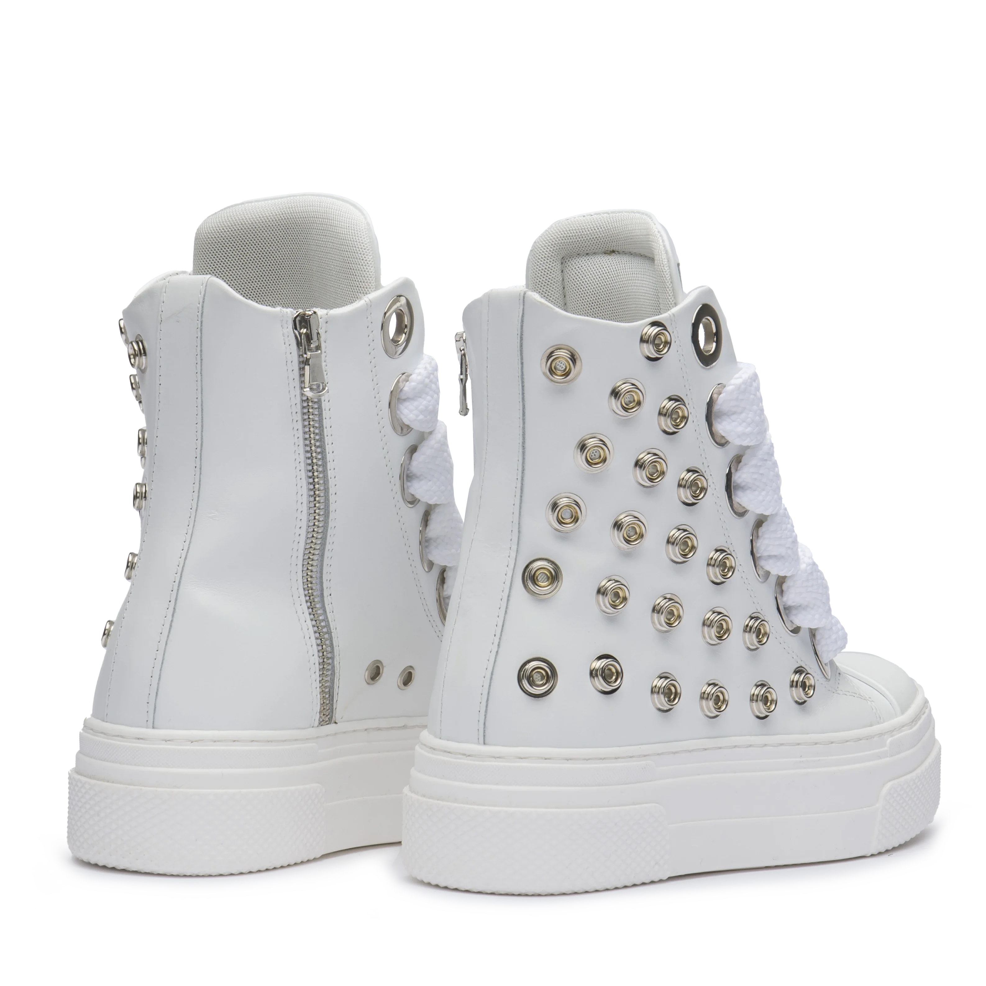 CALIPSO 300 – White Metal