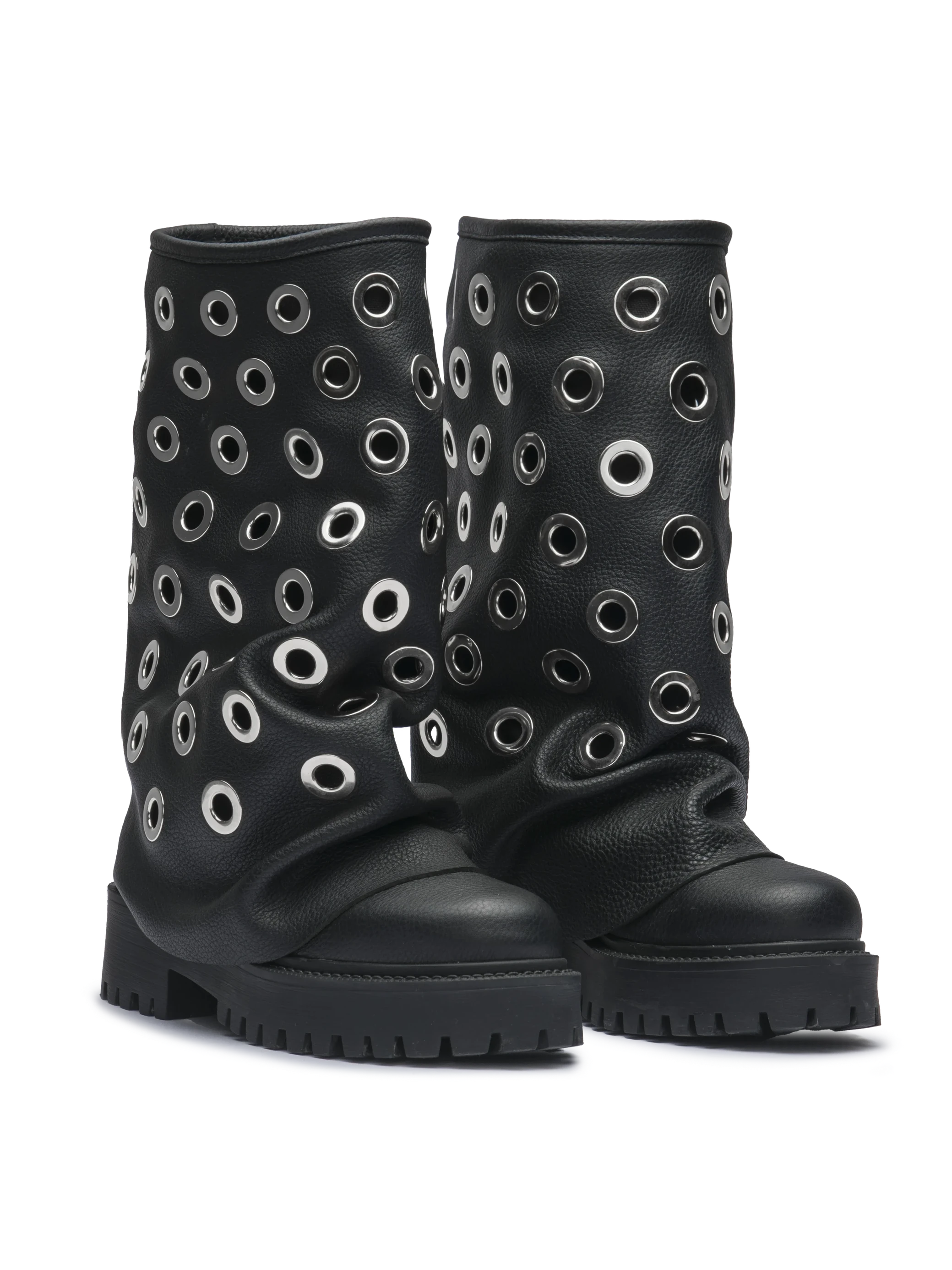 CHUNKY – Black Silver Giant Eyelets Edition