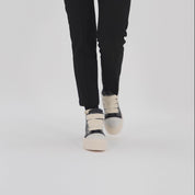 CALIPSO 200 – Classic Black Leather