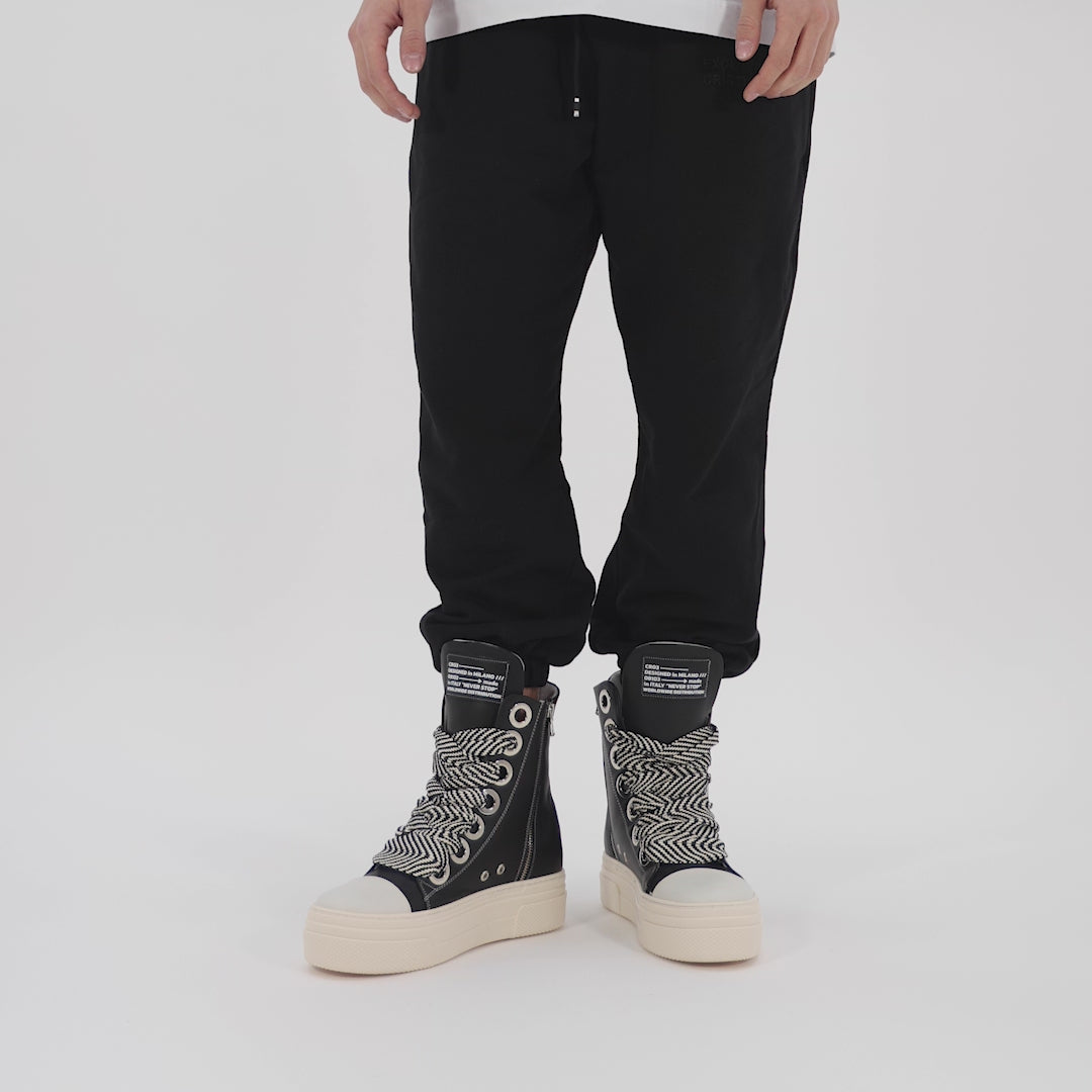 CALIPSO 300 – Lace Fantasy Line